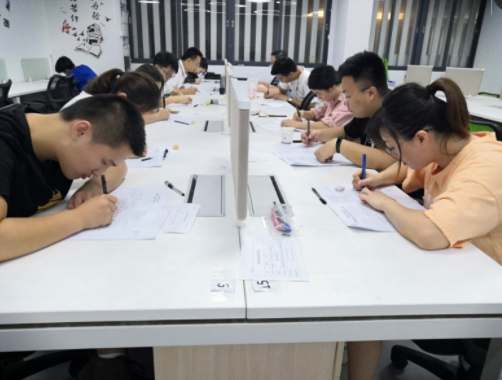 視普泰第七屆驗(yàn)光定配技能精修考證班順利畢業(yè)?。?！